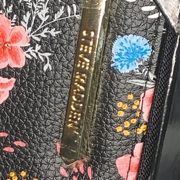Steve Madden Women's Floral Canvas Tri-fold Design Wallet - NEW - Picture 15 of 16